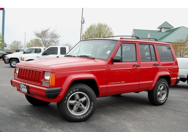 Jeep Cherokee Classic 40L