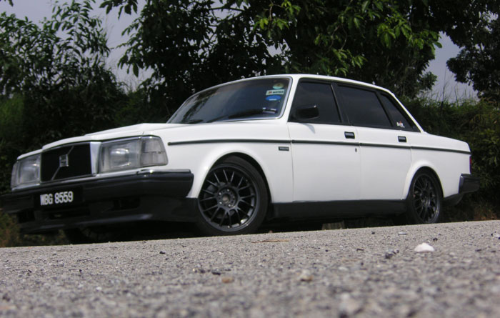 Volvo 240