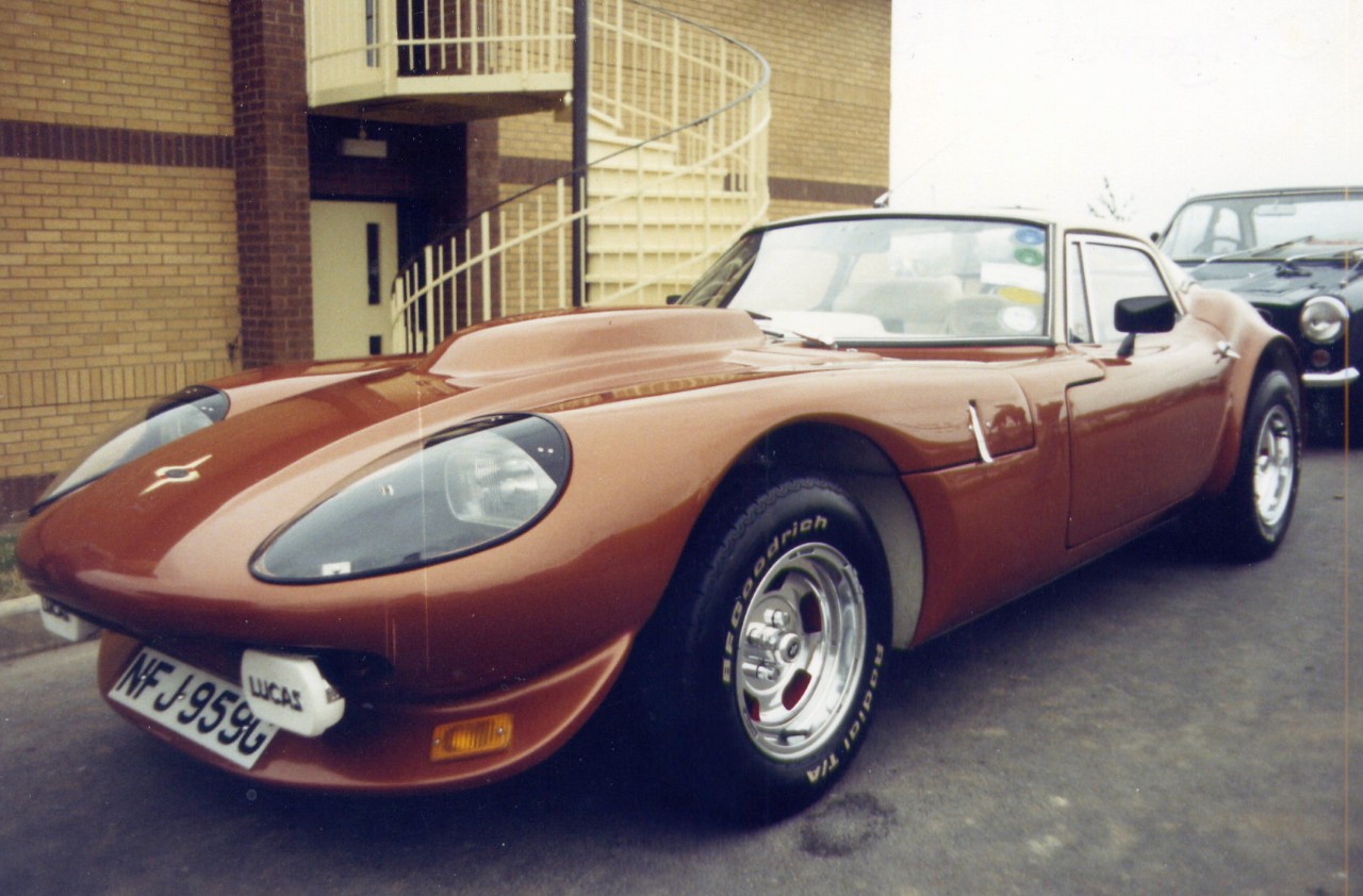 Marcos 1800GT