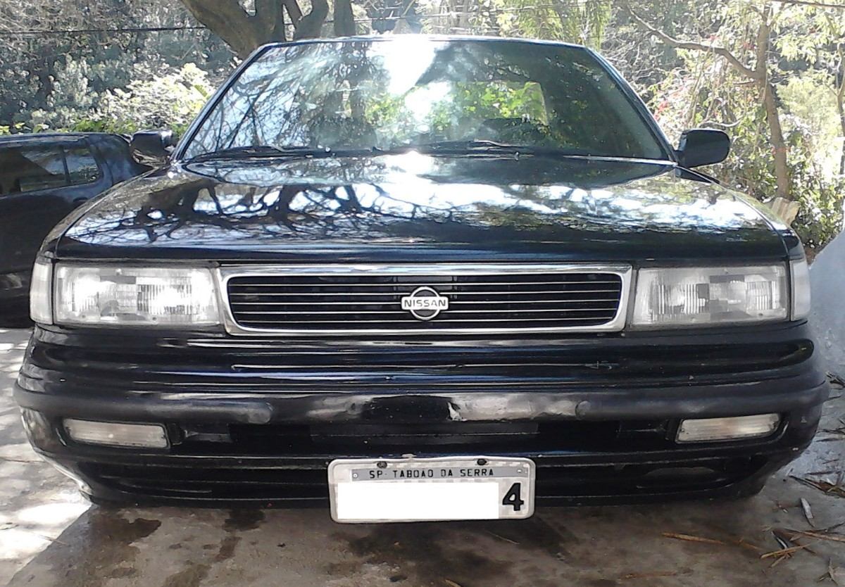 Nissan Maxima 30 V6