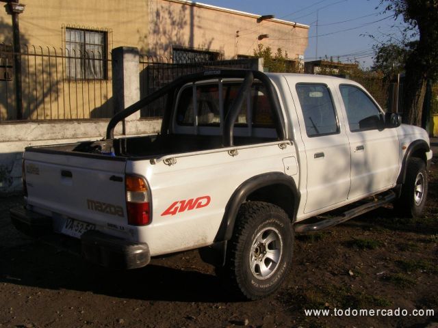 Mazda B2900 SDX