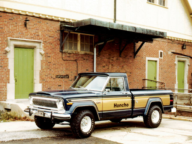 Jeep J-10 honcho