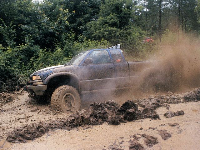 Chevrolet S-10 Adventure