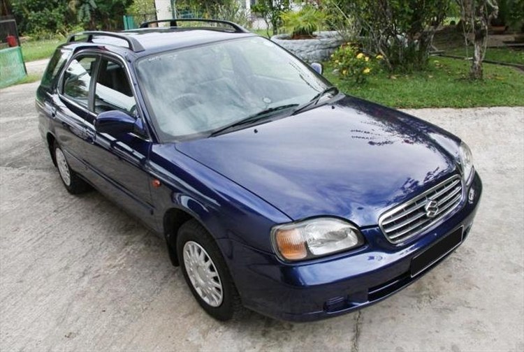 Suzuki Baleno 16 GLX Wagon