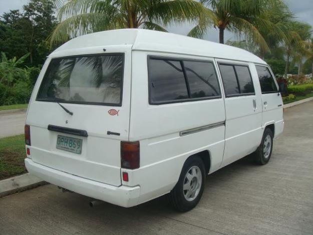 Mitsubishi L300 Van