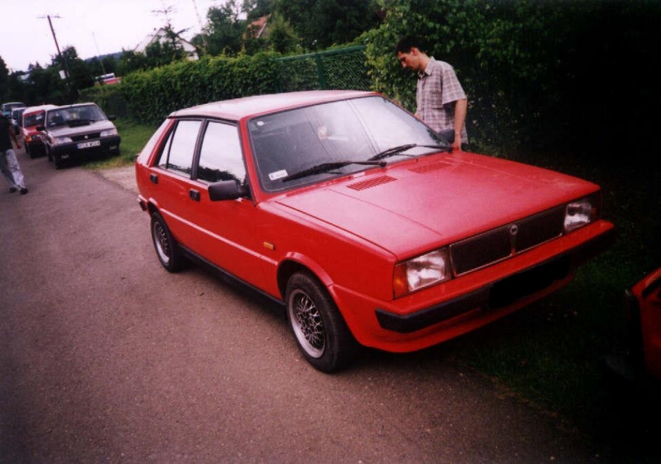 LANCIA Delta LX 1500