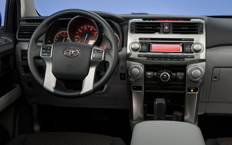 Toyota 4Runner SR5 4WD
