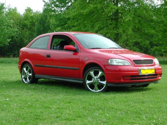 Opel Astra 16