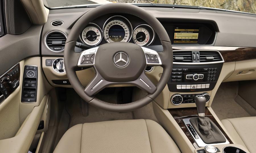 Mercedes Benz C300 4matic Picture 11 Reviews News