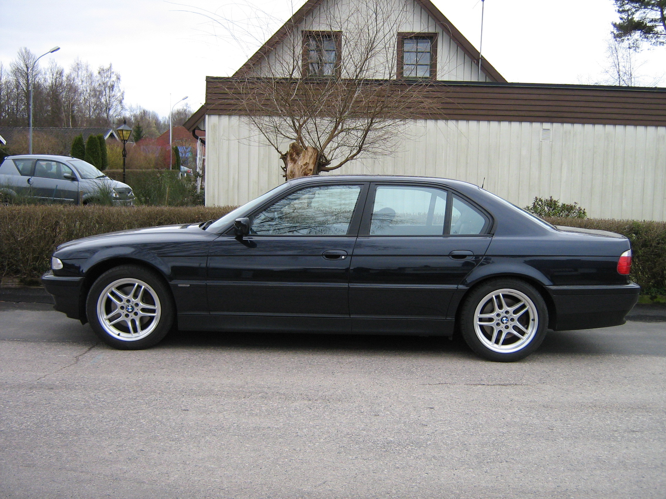 BMW 750iA