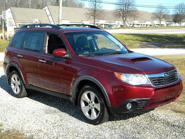 Subaru Forester 25 XT