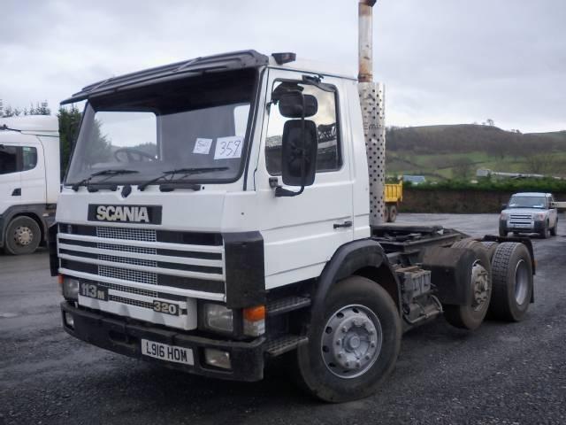 Scania 113M 320