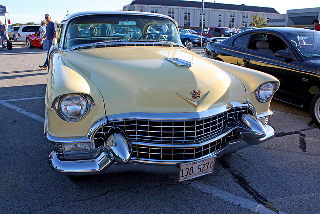 Cadillac Ser 62 De Ville 6 windows Cadillac Ser 62 De Ville 6 windows