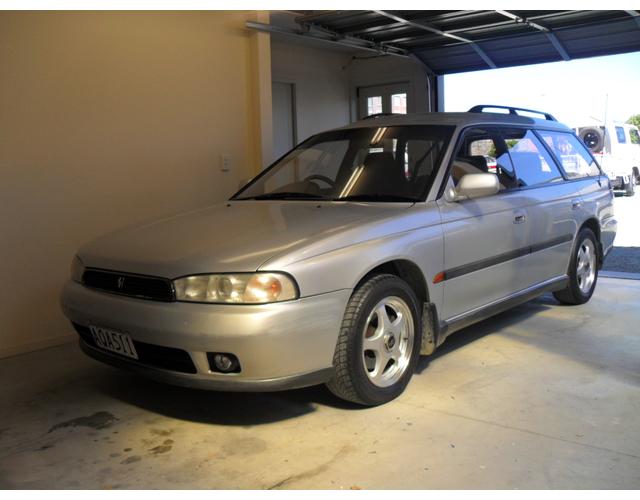 Subaru Legacy 250T Wagon