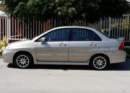 Suzuki Baleno GLX 16 Sedan