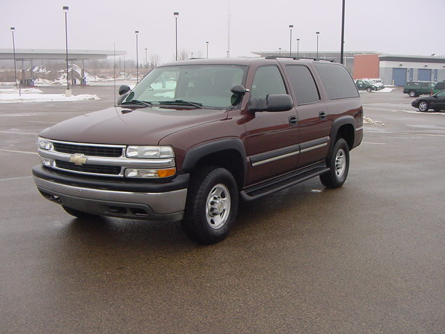 Chevrolet Suburban K2500