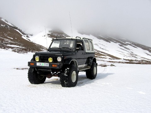 Suzuki SJ 410