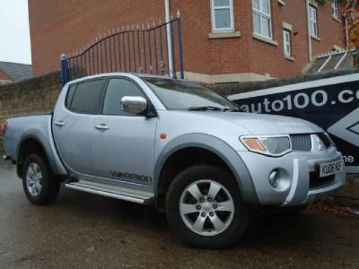 Mitsubishi L200 Work CRM 25 Di-D Crew Cab