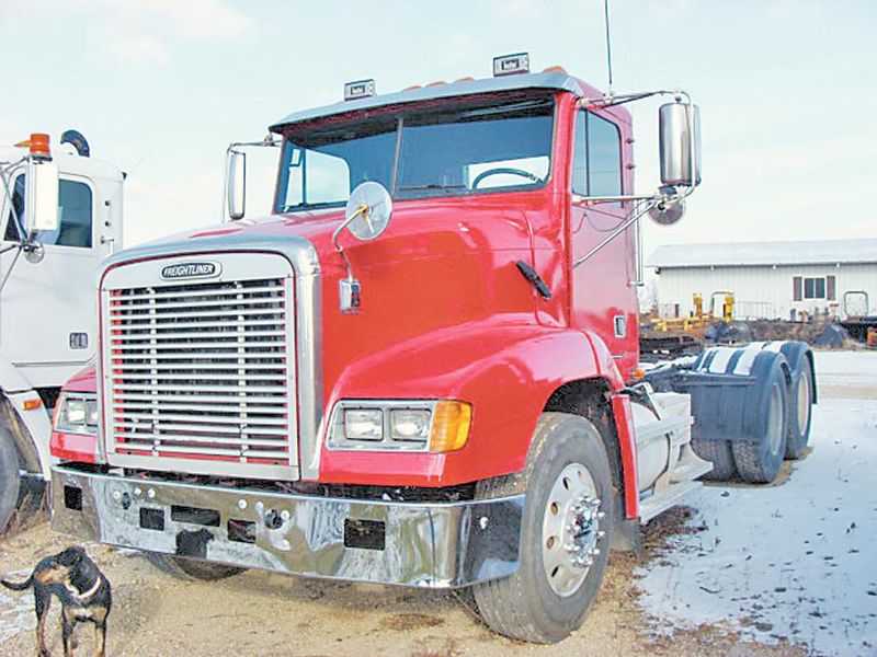 Freightliner FLD120 Conventional