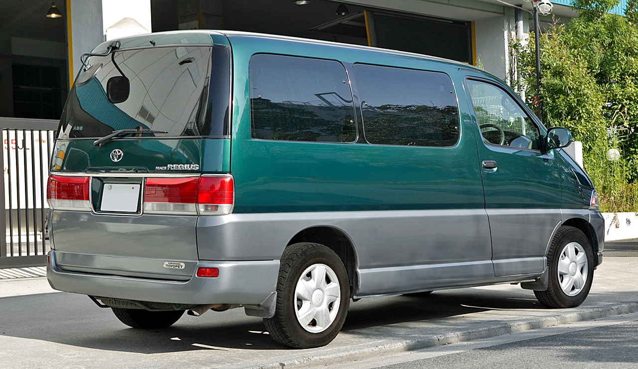 Toyota Hiace Regius