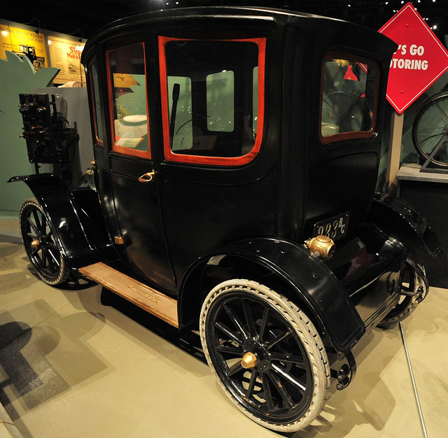 Hupp-Yeats Electric Coach