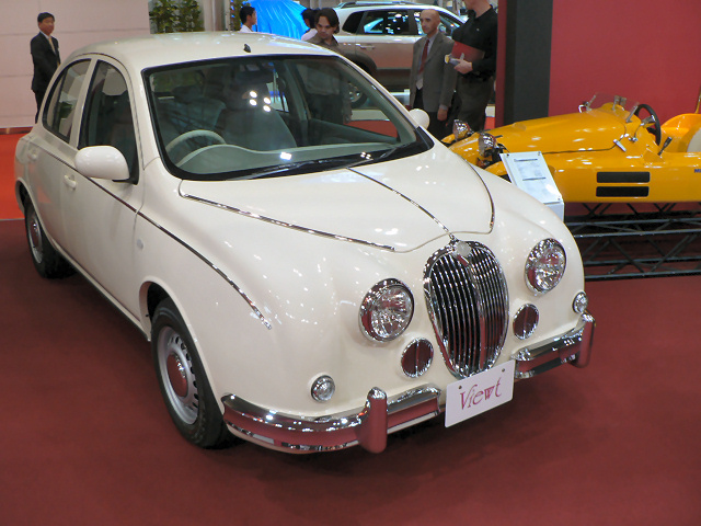 Mitsuoka Viewt