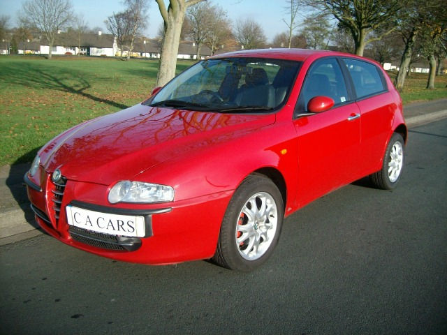 Alfa Romeo 146 19 JTD 16V M-Jet