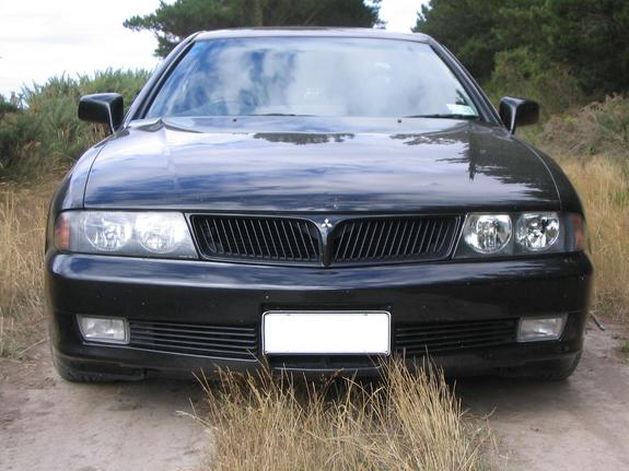 Mitsubishi Diamante 30M SE