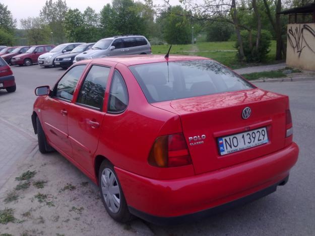 Volkswagen Polo 16 Sedan