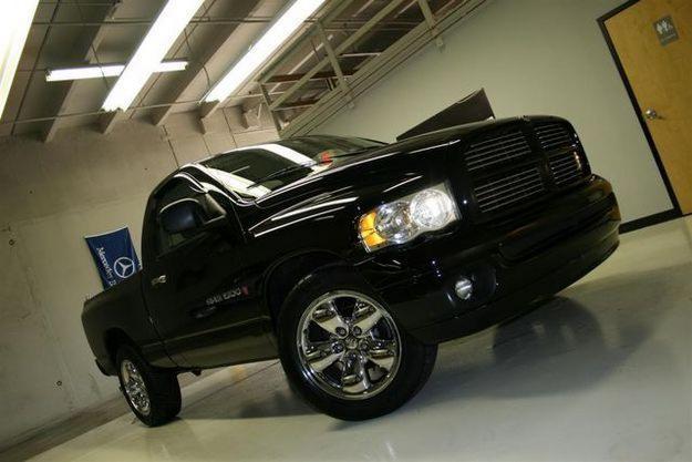 Dodge Ram 1500 SLT