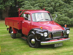 Bedford J2