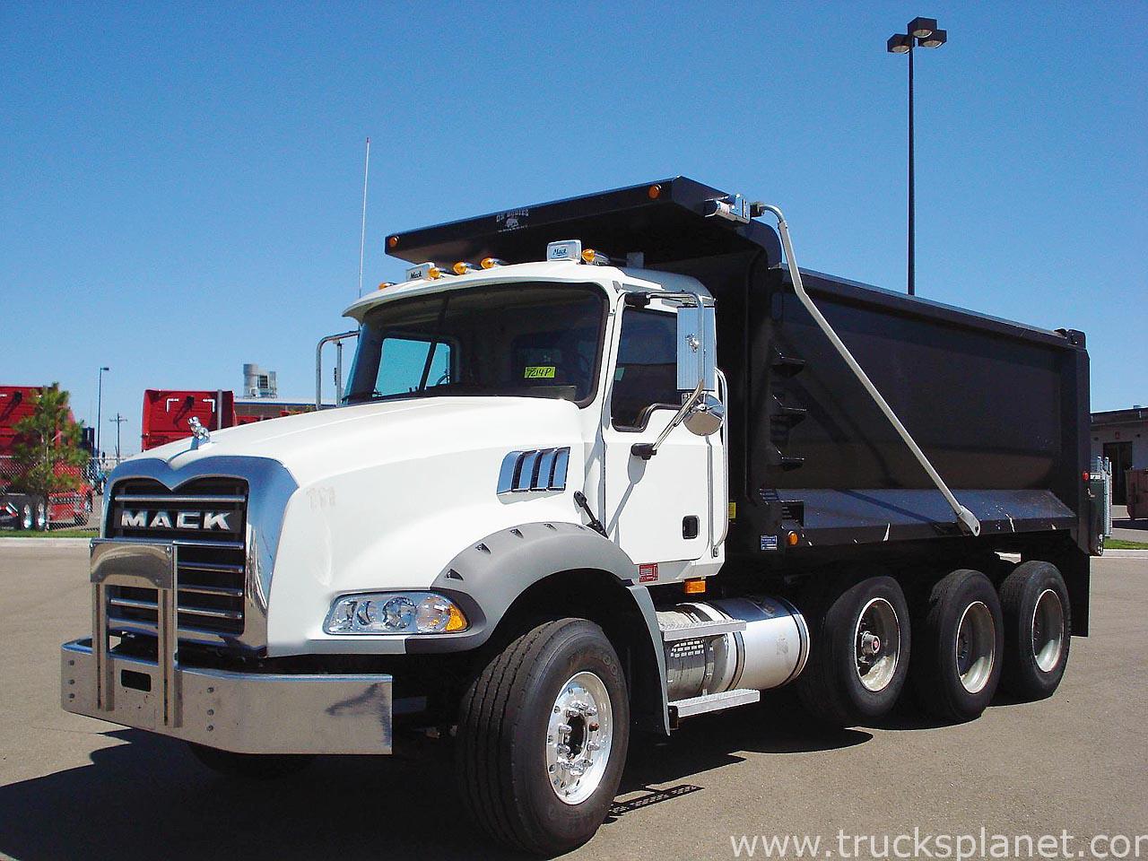 Mack CTP713B Granite Axle Back