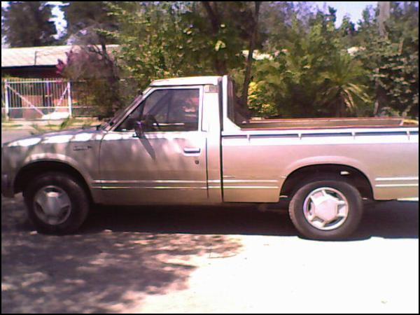 Nissan 1800 Crew Cab