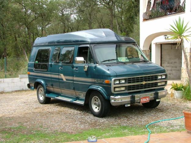 Chevrolet Van G20