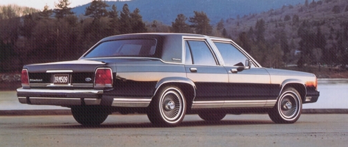 Ford LTD Crown Victoria LX