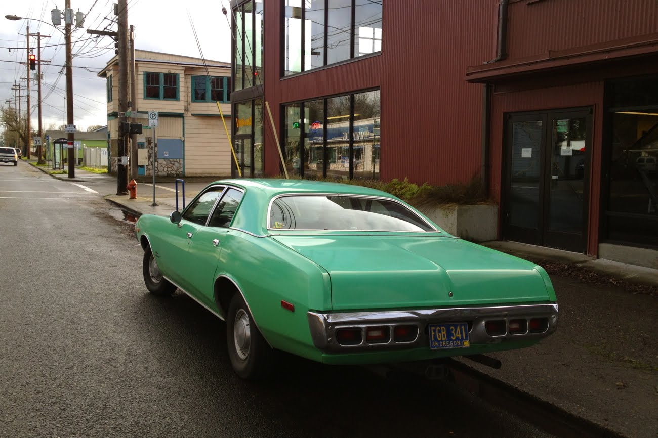 Dodge Coronet Custom sedan