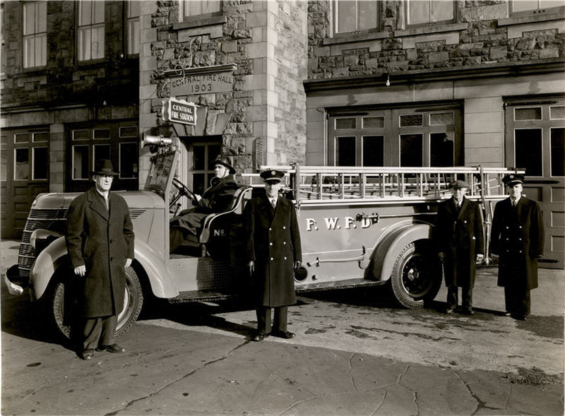 Chevrolet Hose Truck