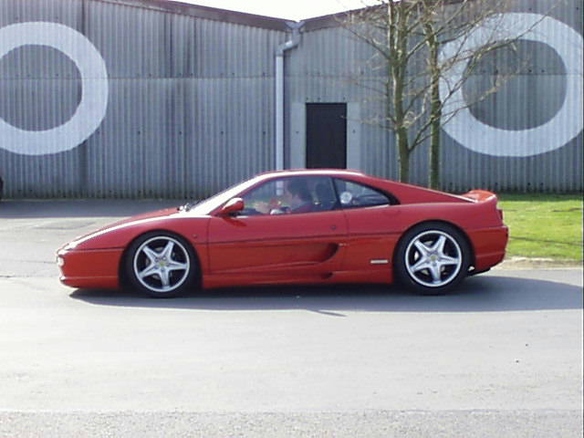 Ferrari F355 GTB