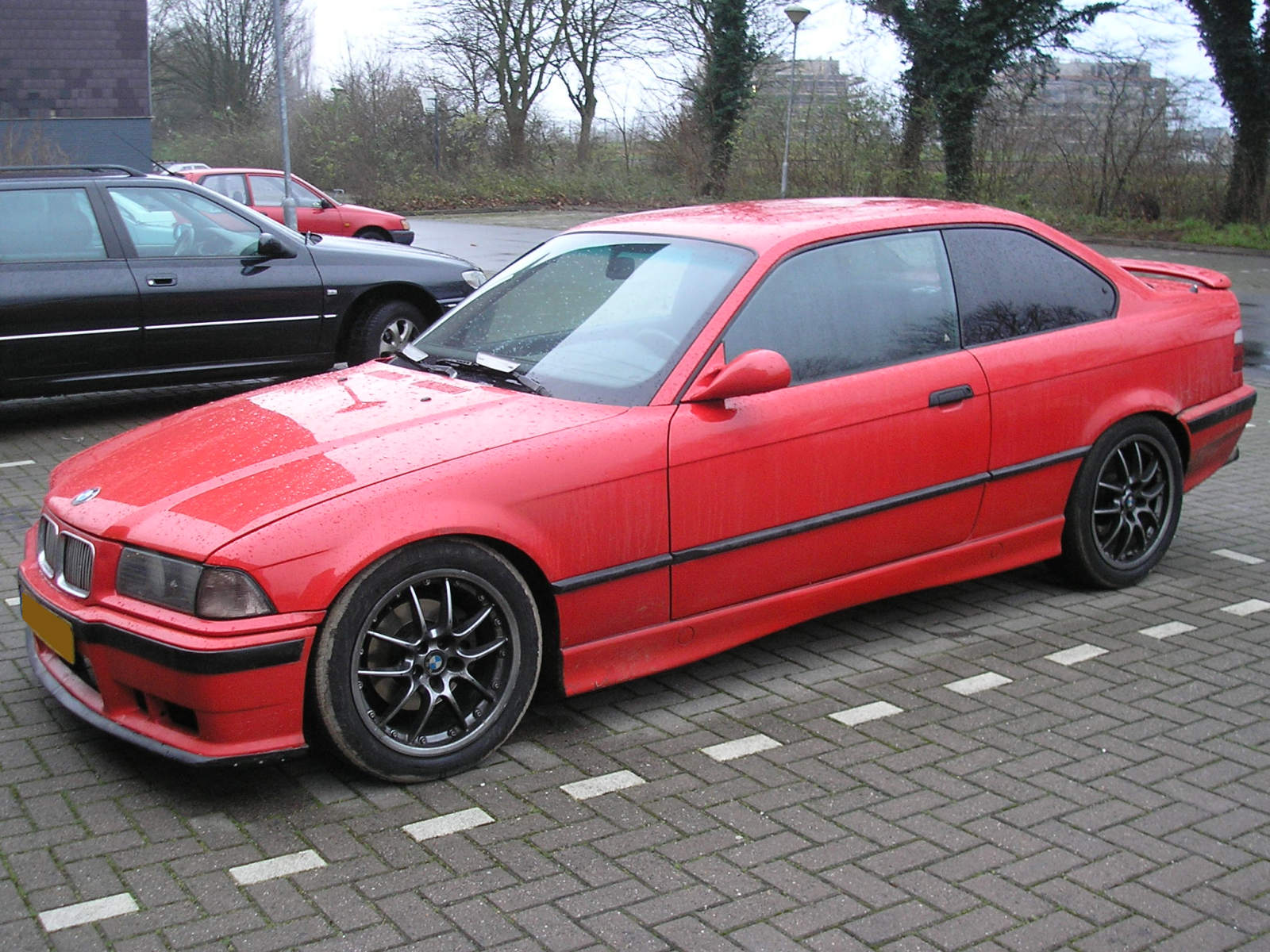 BMW 318IS