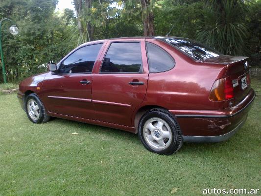 Volkswagen Polo Classic 18 Mi