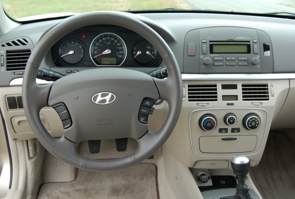 Hyundai Sonata GL