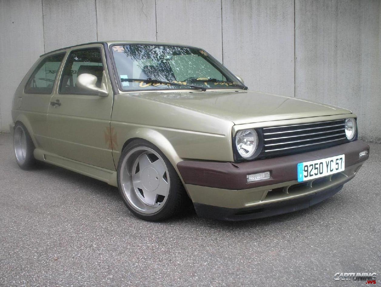 Volkswagen Golf 2