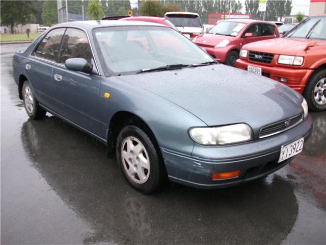 Nissan Bluebird AR-X V