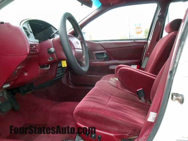 Ford Taurus 30 GL Ford Taurus 30 GL