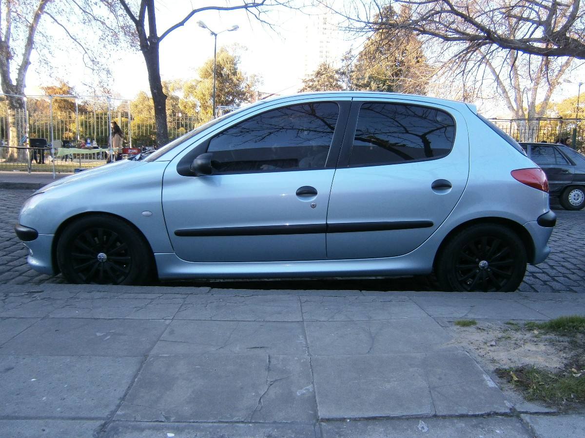 Peugeot 206 XR 16