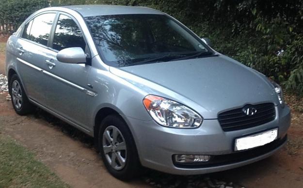 Hyundai Accent 16 GLS Hyundai Accent 16 GLS