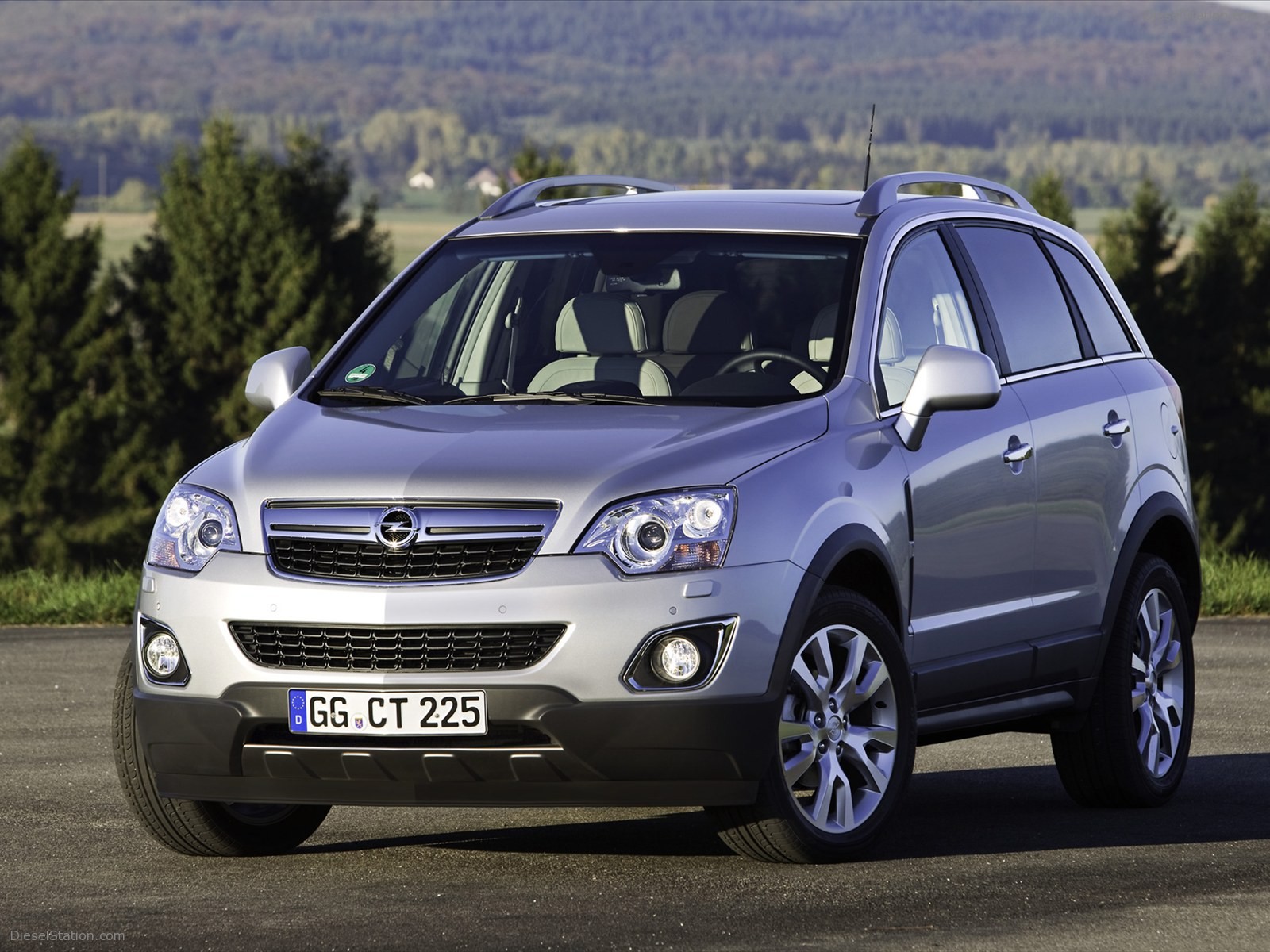 Opel Antara 24L