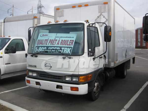 Hino FB 1817