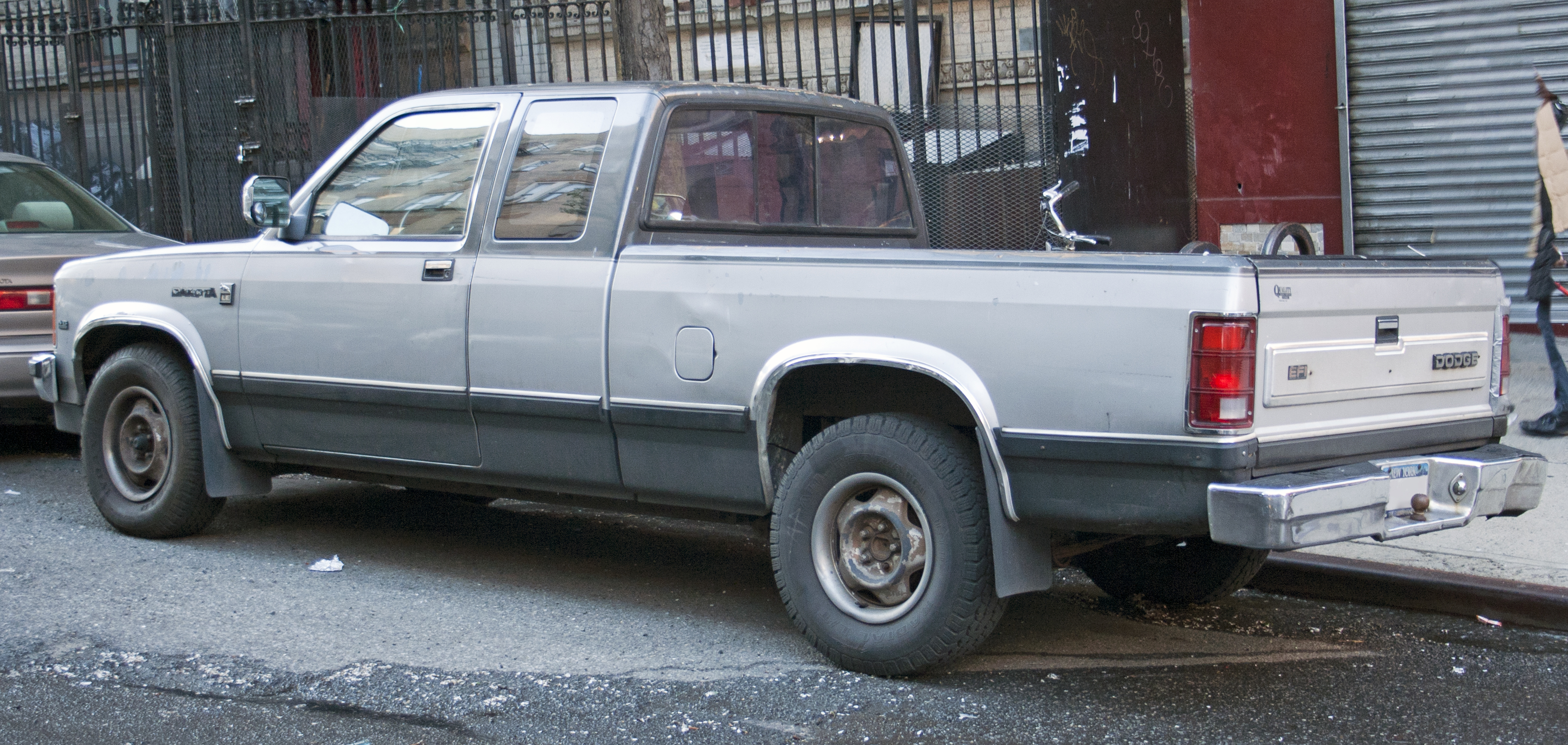 Dodge Dakota LE