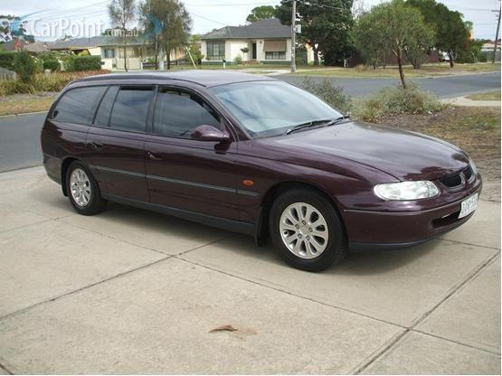 Holden Commodore VT Berlina 38 Wagon